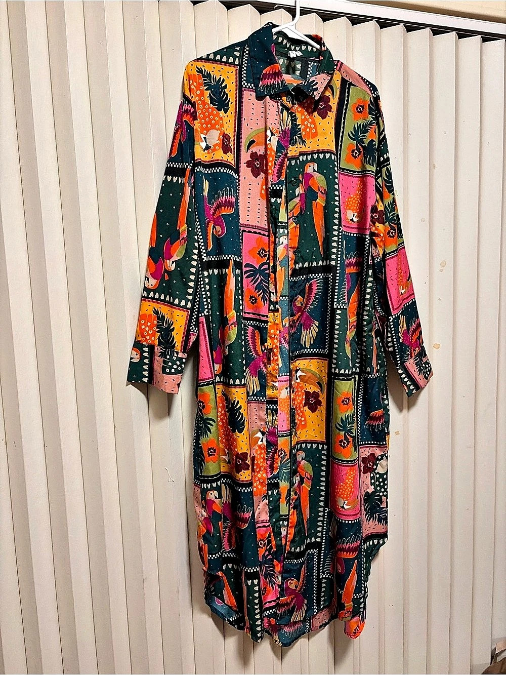 LIVETRUE Patchwork Print Button Down XL Like New